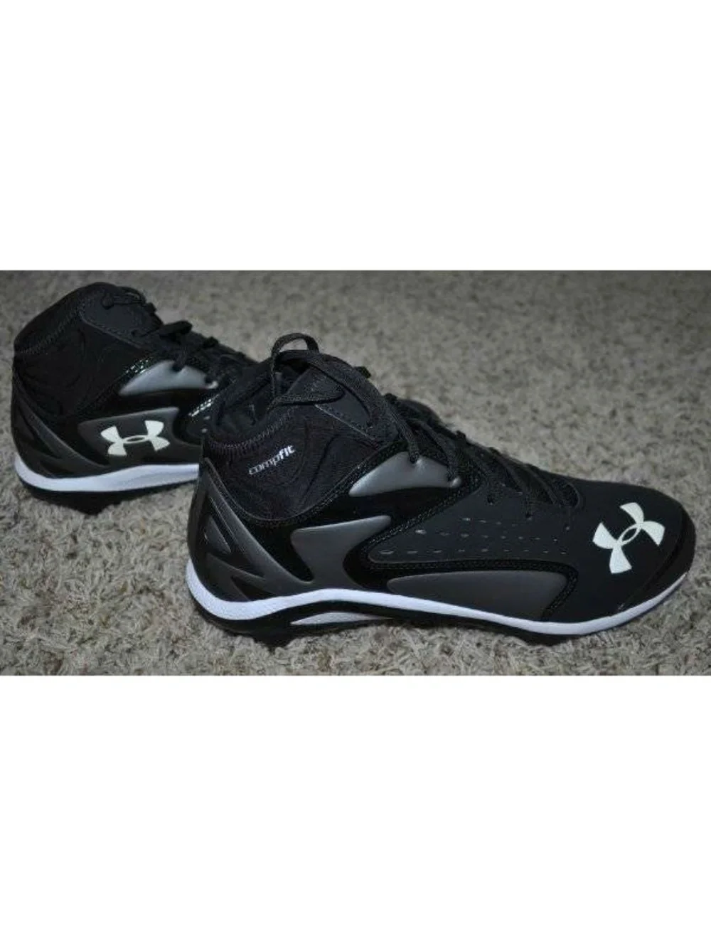 Under Armour Baseball Cleats 13.5 Mens Black Gray Yard Mid Metal Molded Shoes